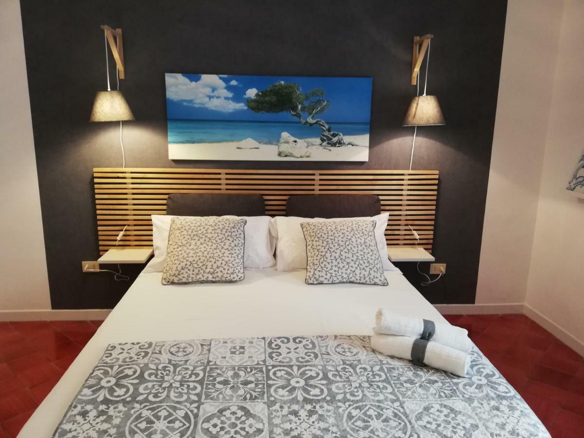 B&B Vicolo Stretto Salerno Luaran gambar